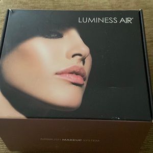 Luminess air brush set new in box